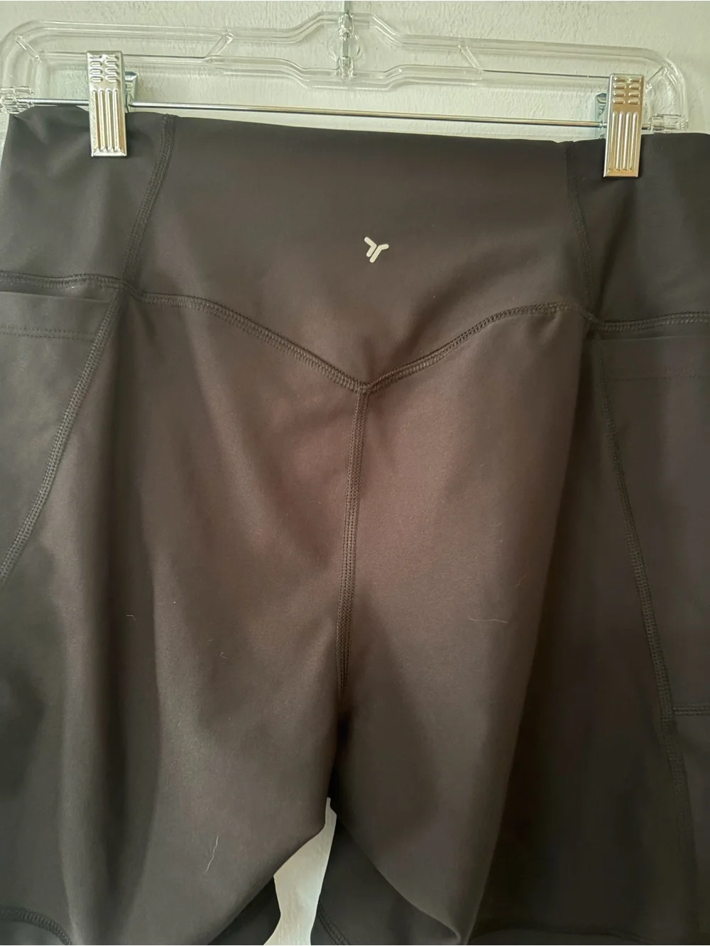 Old Navy Powersoft Extra High Waisted No Front Seam Pocket Bike Shorts Large.
